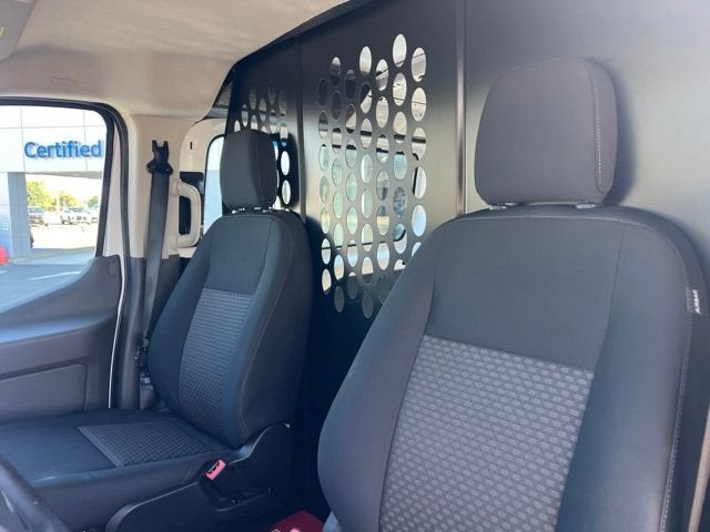2025 Ford Transit Cargo Van Base