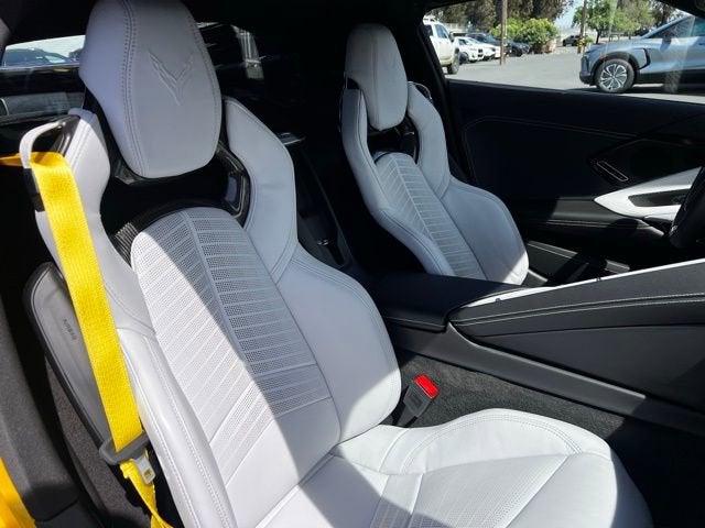 2025 Chevrolet Corvette E-Ray 2LZ