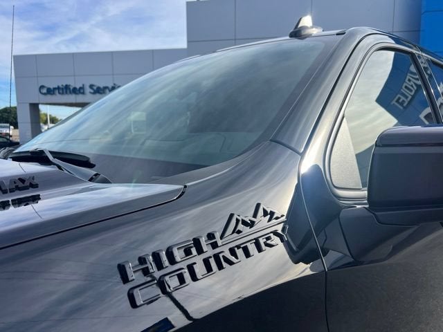 2025 Chevrolet Silverado 1500 High Country