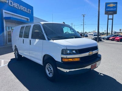 2025 Chevrolet Express Cargo WT