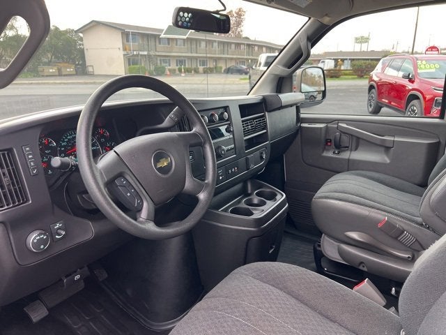 2024 Chevrolet Express Cargo 2500 WT
