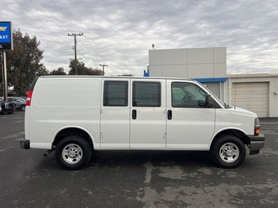 2024 Chevrolet Express Cargo 2500 WT