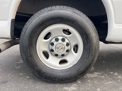 2024 Chevrolet Express Cargo 2500 WT