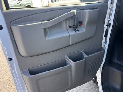 2024 Chevrolet Express Cargo 2500 WT