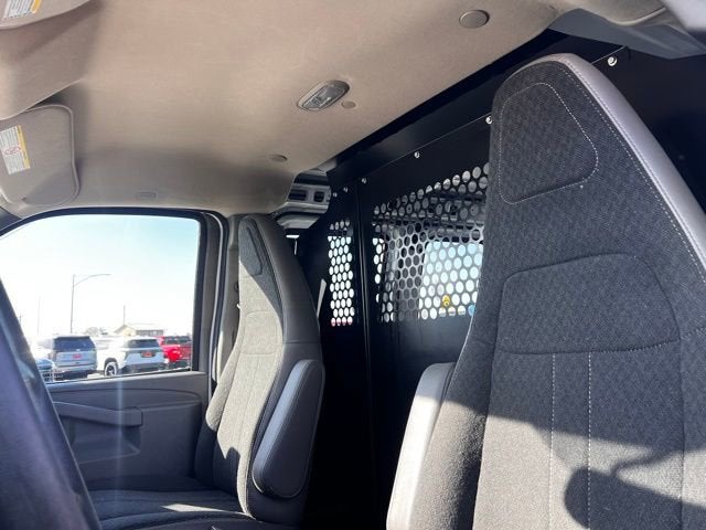 2024 Chevrolet Express Cargo 2500 WT