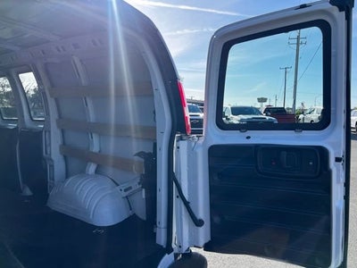 2024 Chevrolet Express Cargo 2500 WT