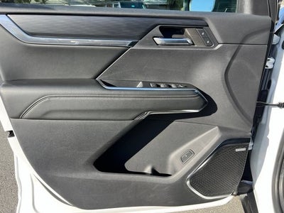 2024 GMC Acadia Elevation