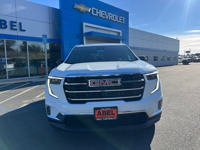 2024 GMC Acadia Elevation