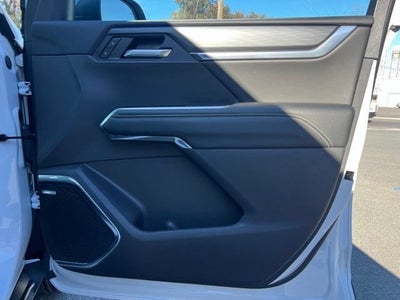 2024 GMC Acadia Elevation