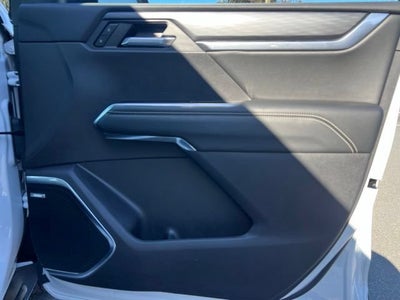 2024 GMC Acadia Elevation
