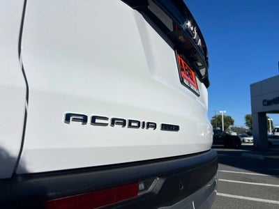 2024 GMC Acadia Elevation