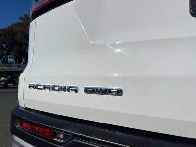 2024 GMC Acadia Elevation