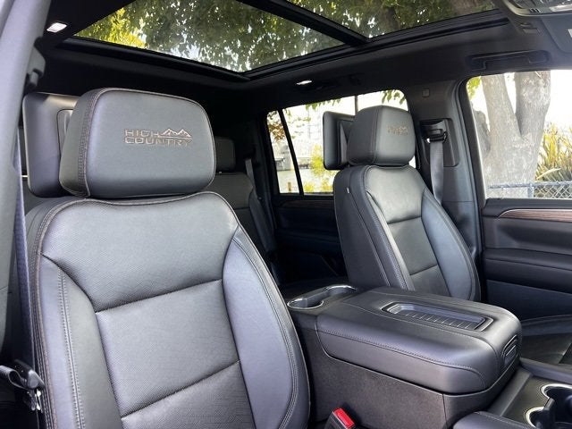 2024 Chevrolet Suburban High Country