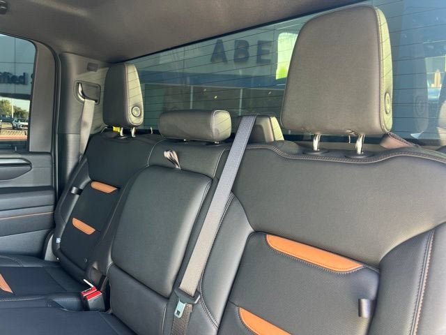 2025 GMC Sierra 2500 HD AT4