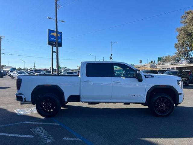 2025 GMC Sierra 2500 HD AT4