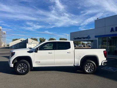 2025 GMC Sierra 1500 AT4