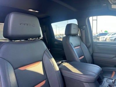 2025 GMC Sierra 1500 AT4