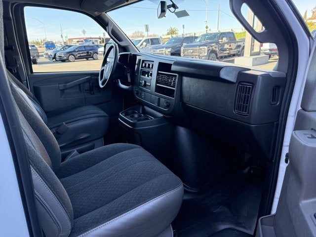 2024 GMC Savana Cargo 2500 Work Van