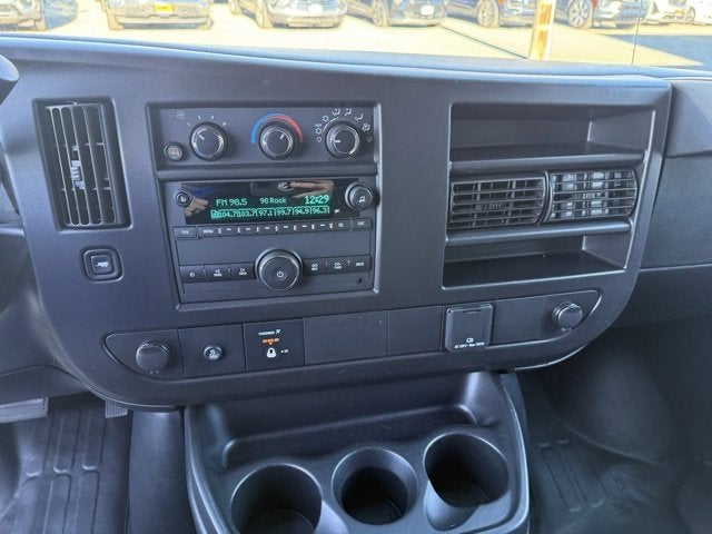 2024 GMC Savana Cargo 2500 Work Van