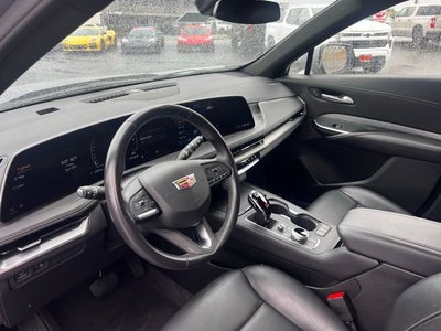 2024 Cadillac XT4 Premium Luxury