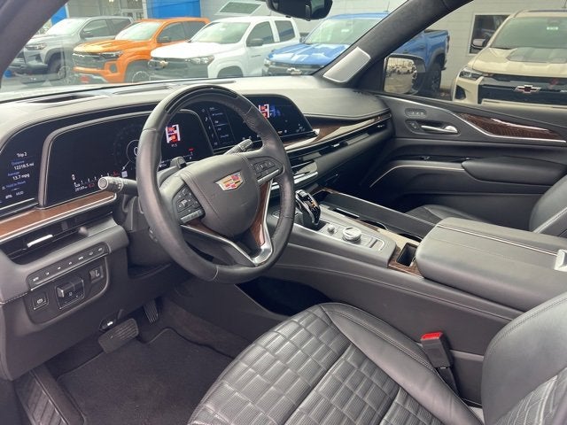 2023 Cadillac Escalade Sport Platinum