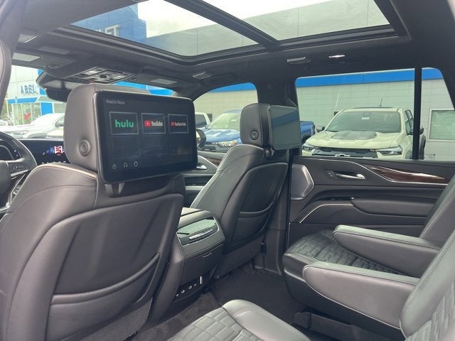 2023 Cadillac Escalade Sport Platinum