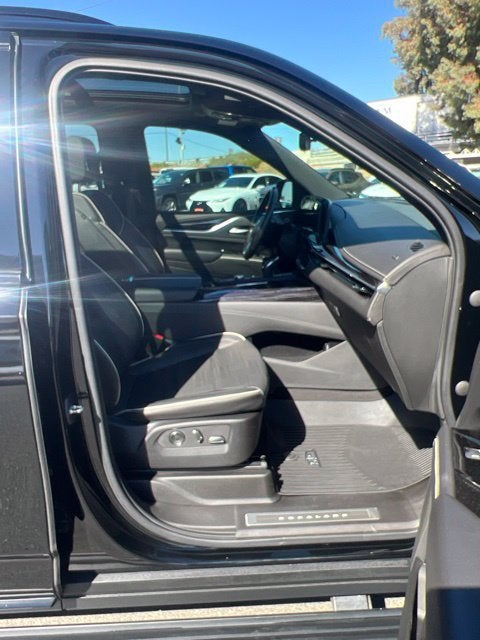 2021 Cadillac Escalade ESV Sport