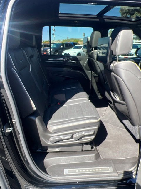 2021 Cadillac Escalade ESV Sport