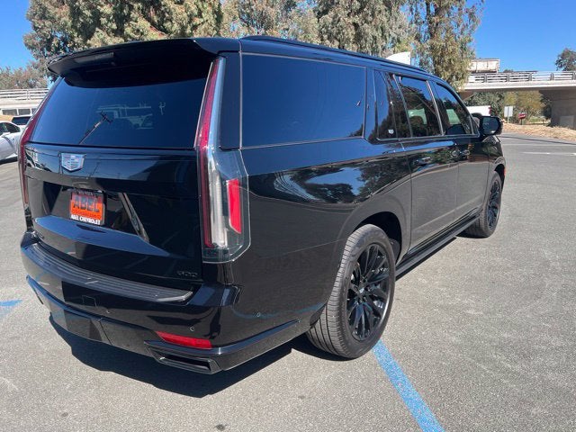 2021 Cadillac Escalade ESV Sport