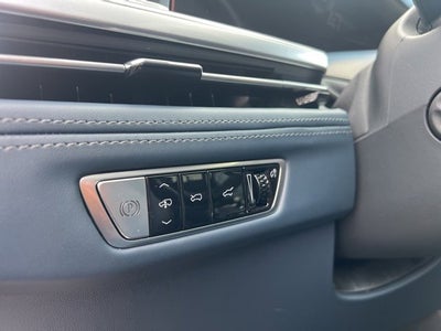 2025 Cadillac ESCALADE IQ Luxury 2