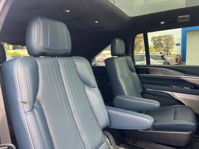 2025 Cadillac ESCALADE IQ Luxury 2