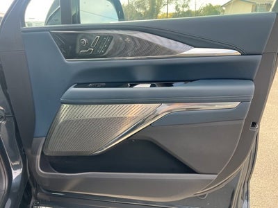 2025 Cadillac ESCALADE IQ Luxury 2