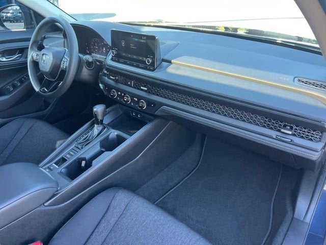 2025 Honda Accord Sedan SE