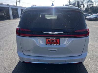 2021 Chrysler Pacifica Touring L