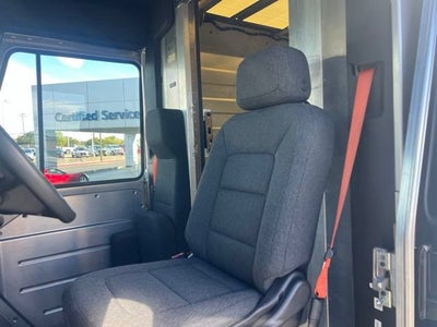 2023 BrightDrop Zevo 600 EJY