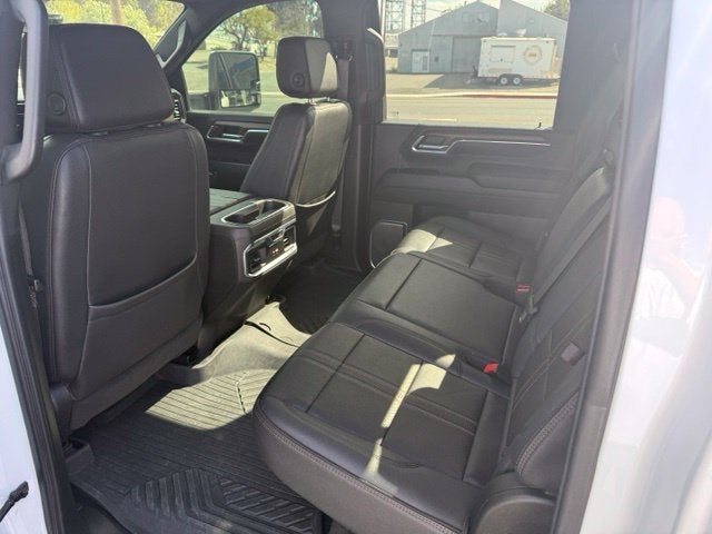 2024 Chevrolet Silverado 3500 HD High Country