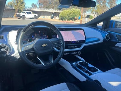 2024 Chevrolet Equinox EV 2LT