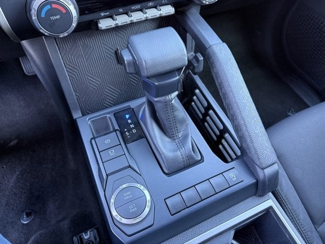 2024 Toyota Tacoma 2WD SR5