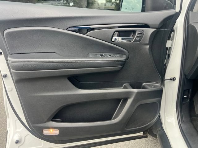 2020 Honda Pilot Elite