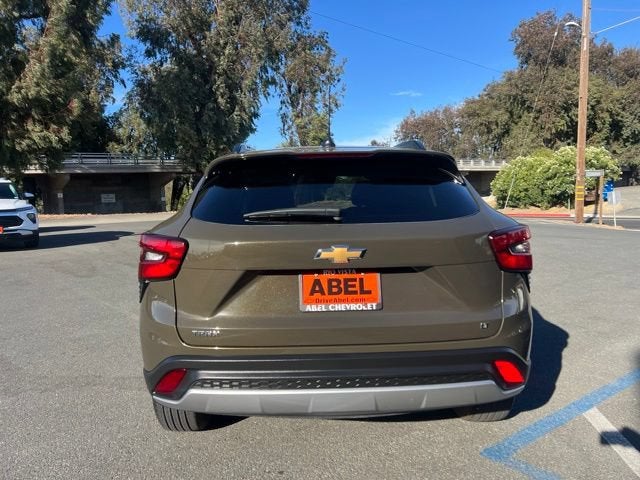2024 Chevrolet Trax LT