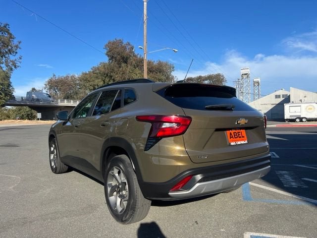 2024 Chevrolet Trax LT