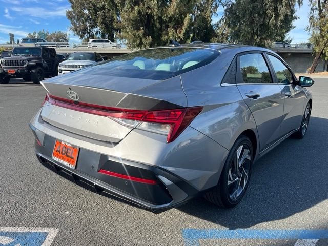 2024 Hyundai Elantra Hybrid Limited