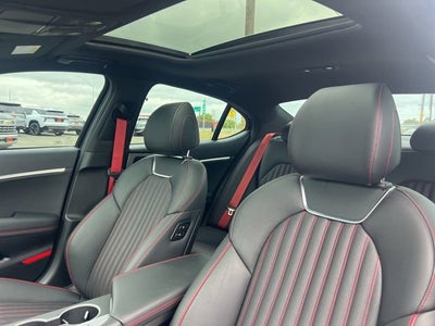 2023 Genesis G70 3.3T