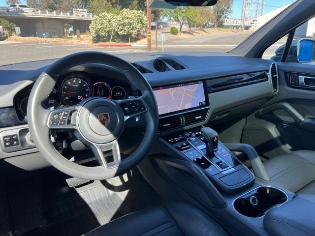 2020 Porsche Cayenne Base