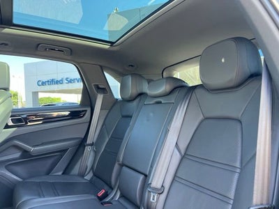 2020 Porsche Cayenne Base