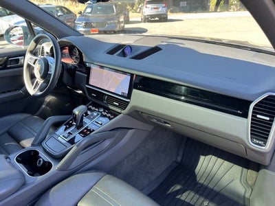2020 Porsche Cayenne Base