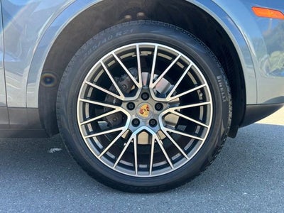 2020 Porsche Cayenne Base