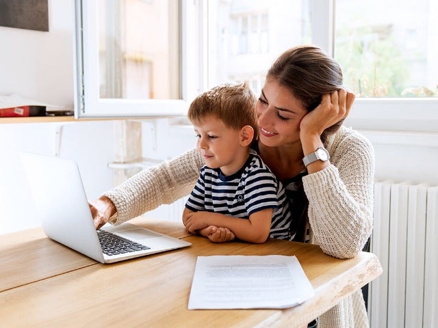 Shopping Online By Mother